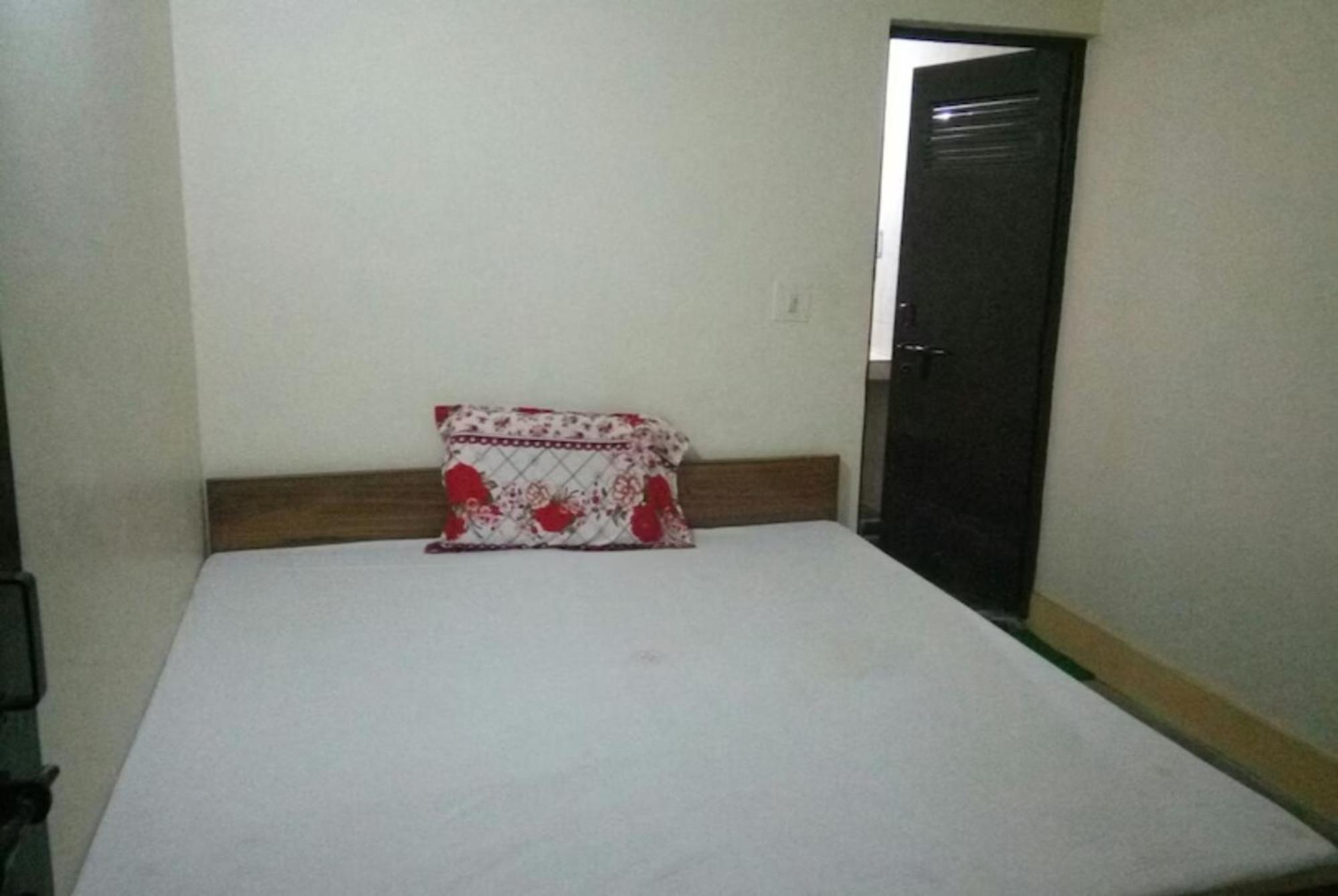 Grg Shanti Guest House Varanasi Near Manikarnika Ghat Dış mekan fotoğraf