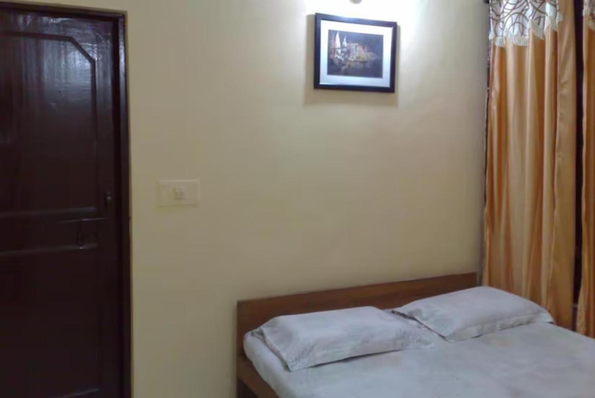 Grg Shanti Guest House Varanasi Near Manikarnika Ghat Dış mekan fotoğraf