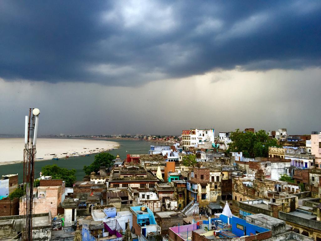 Grg Shanti Guest House Varanasi Near Manikarnika Ghat Dış mekan fotoğraf