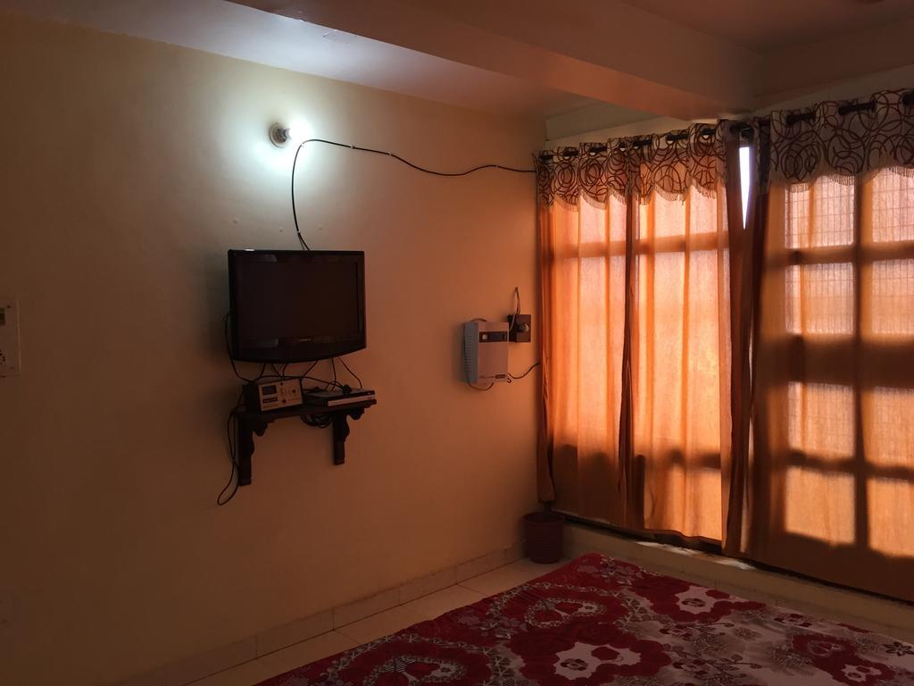 Grg Shanti Guest House Varanasi Near Manikarnika Ghat Dış mekan fotoğraf