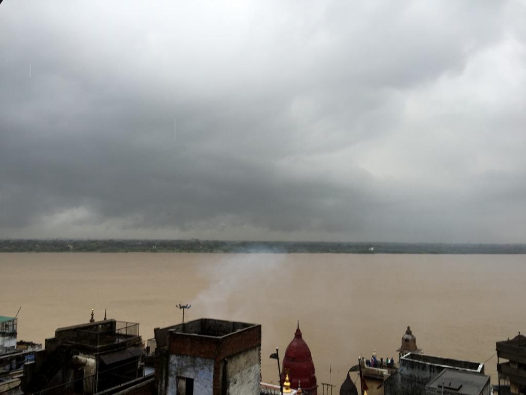 Grg Shanti Guest House Varanasi Near Manikarnika Ghat Dış mekan fotoğraf