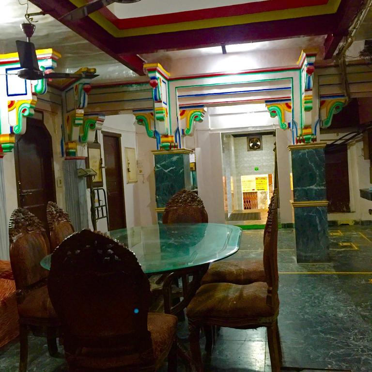 Grg Shanti Guest House Varanasi Near Manikarnika Ghat Dış mekan fotoğraf